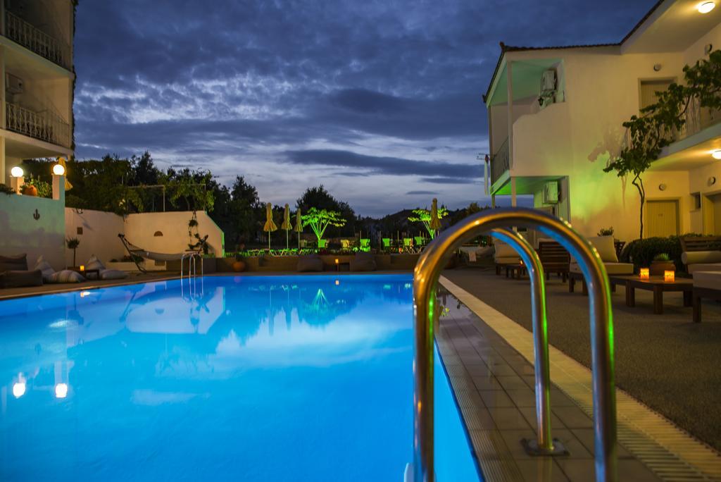 Hotel Nereides Patitírion Exteriér fotografie